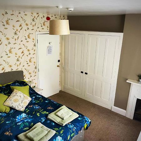 The Dartmoor Bnb Єлвертон Екстер'єр фото